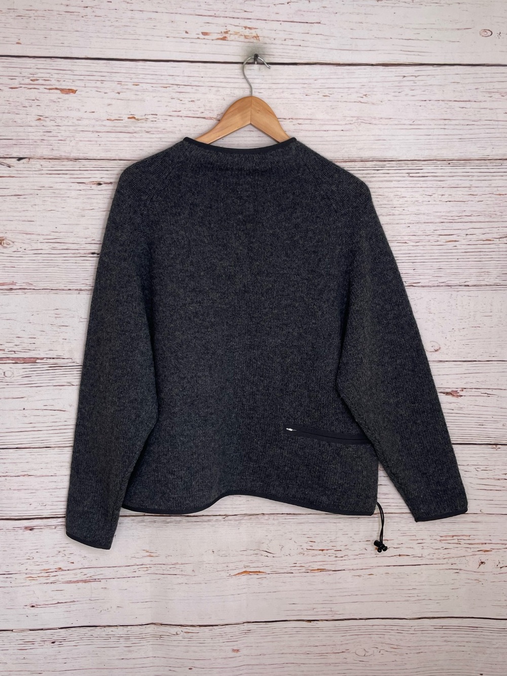 L.L. Bean vintage wool blend sweater - Picture 8 of 8